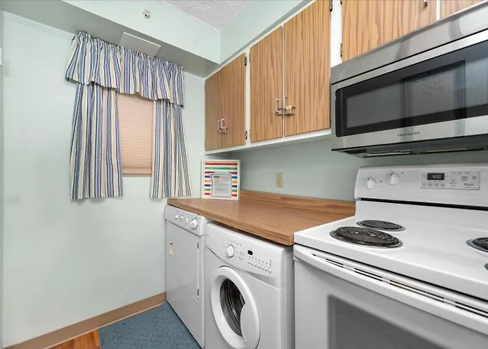Direct Ocean Front Views From Your Private Balcony And Renovated In Towers! *
