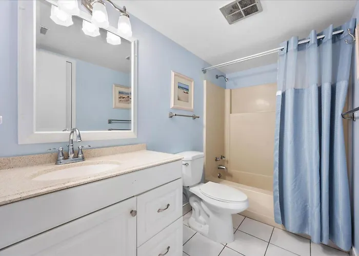 Direct Ocean Front Views From Your Private Balcony And Renovated In Towers! *